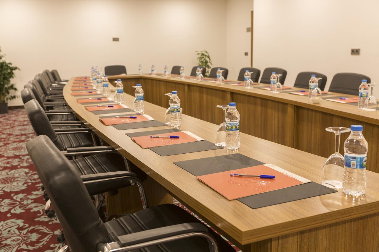 Yilmazoglu Park Hotel Gaziantep Bagian luar foto